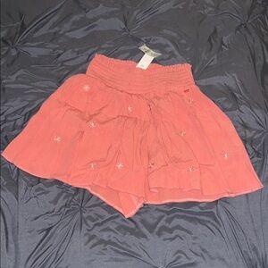 New Pink Coral Embroidered Tiered Shorts- XSmall